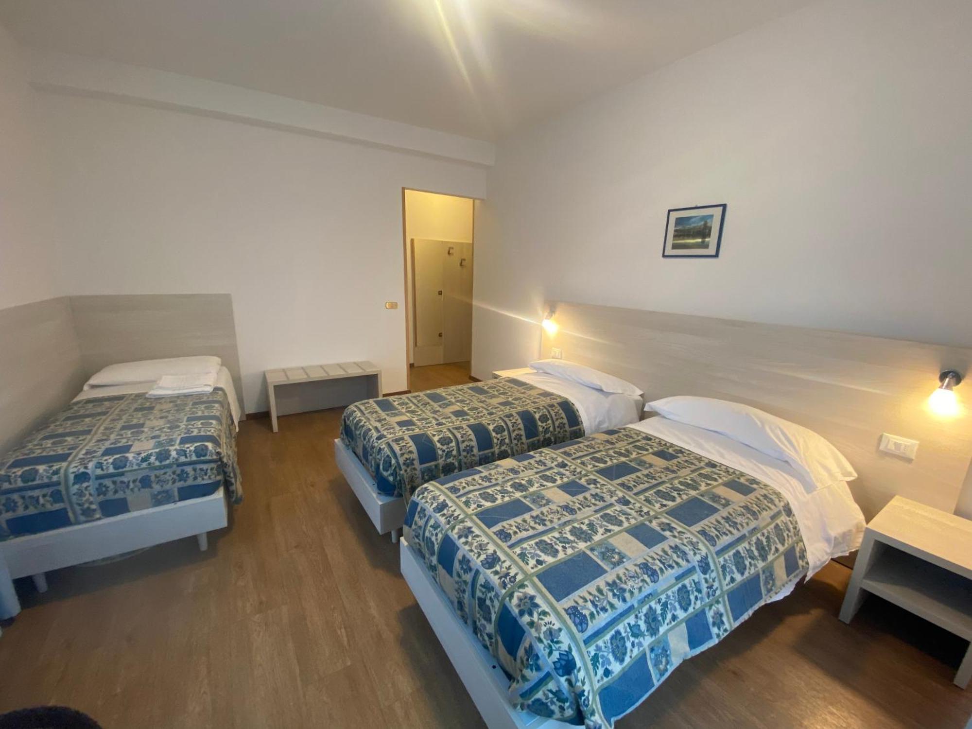 טרביסיו Hotel International חדר תמונה